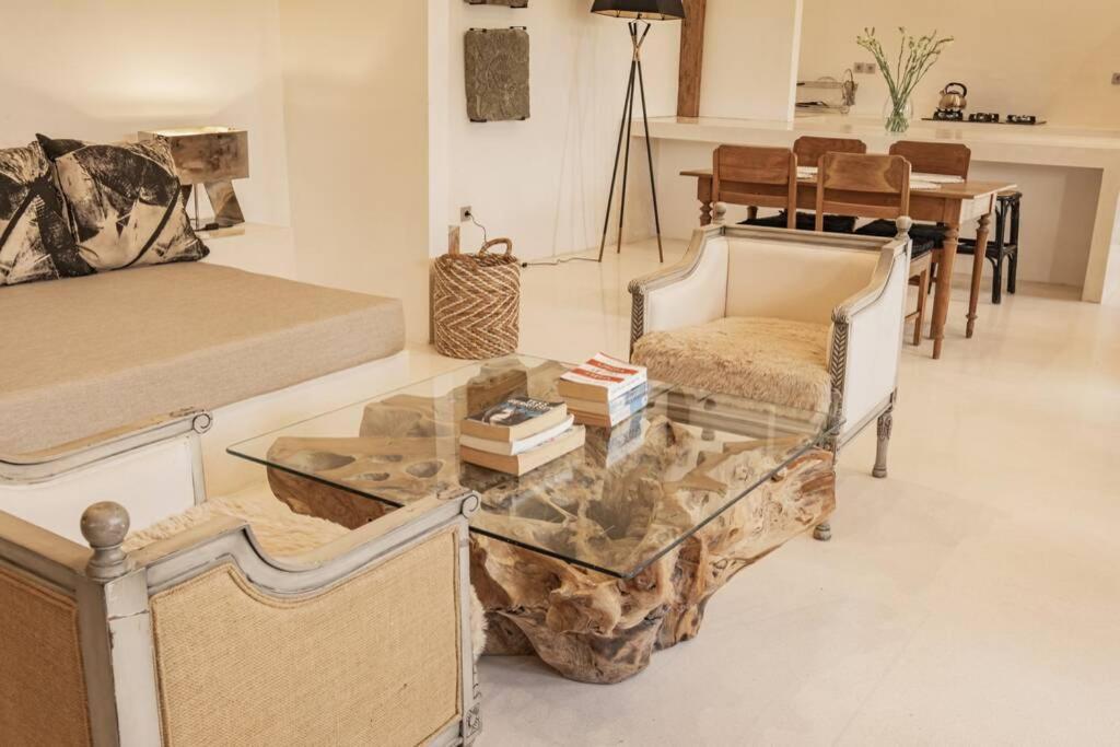 Luxury 2 Bedrooms Villa Putih Pererenan Чангу Екстер'єр фото