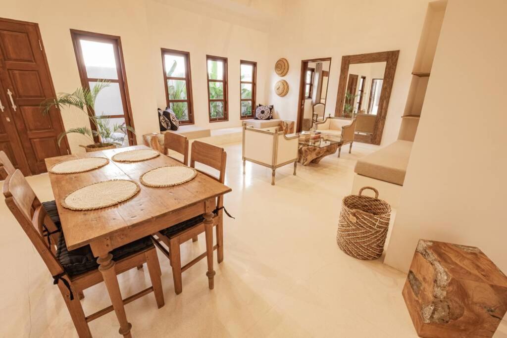 Luxury 2 Bedrooms Villa Putih Pererenan Чангу Екстер'єр фото